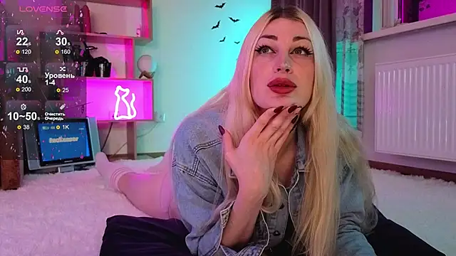 Inchcaser  online show from 12, 10, 2025