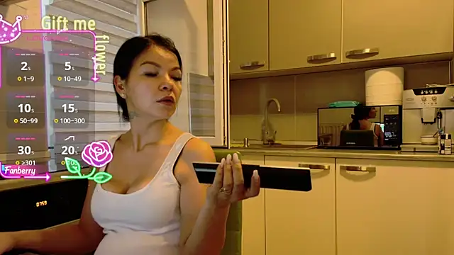 alisoncassie online show from 1, 10, 2025