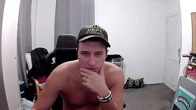 PKrisztian online show from 27, 10, 2025