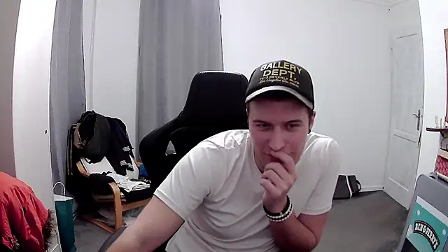 PKrisztian online show from 16, 4, 2026