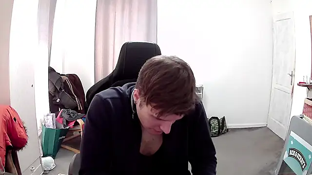 PKrisztian online show from 8, 4, 2026