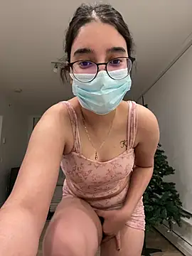 jAsMinE678 online show from 9, 1, 2025