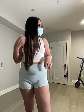 jAsMinE678 online show from 6, 10, 2025