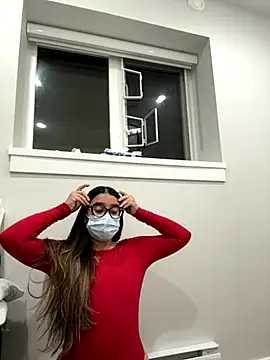 Snapshot of jAsMinE678 chatting on 21, 10, 2025 jAsMinE678 online show from 21, 10, 2025