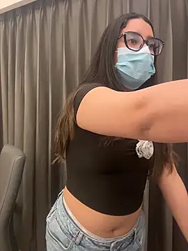 jAsMinE678 online show from 20, 6, 2026