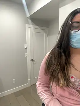 jAsMinE678 online show from 12, 3, 2026