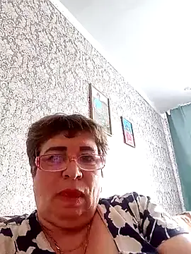 Lee Nell online show from 6, 3, 2025