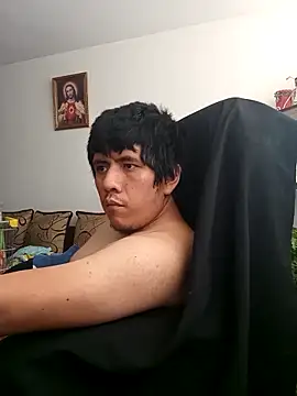 Snapshot of gian1230 chatting on 9, 11, 2025 gian1230 online show from 9, 11, 2025