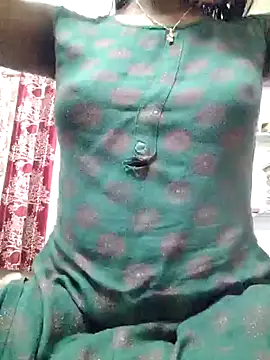 Snapshot of rituporna2004 chatting on 11, 2, 2025 rituporna2004 online show from 11, 2, 2025