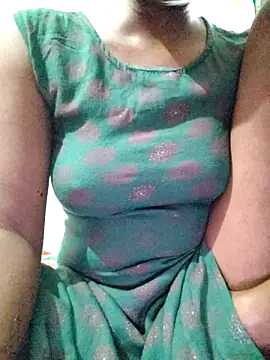 Snapshot of rituporna2004 chatting on 9, 11, 2025 rituporna2004 online show from 9, 11, 2025