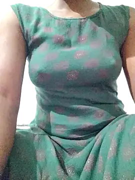 rituporna2004 online show from 2, 12, 2025