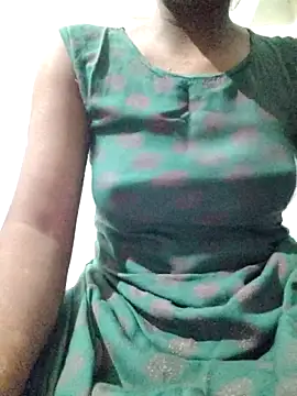 rituporna2004 online show from 7, 1, 2026