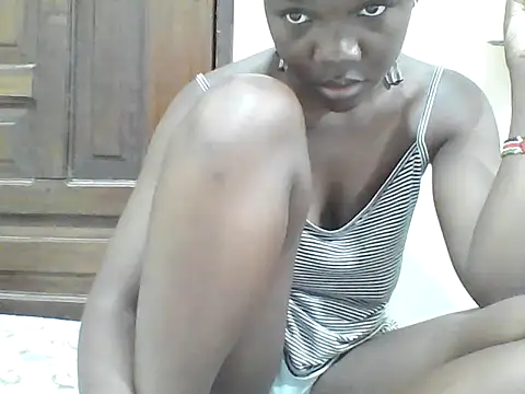 Ebony Sweetcandy online show from 18, 4, 2026