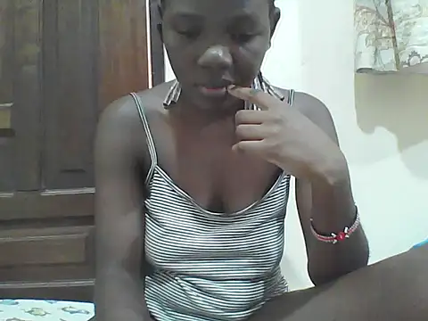 Ebony Sweetcandy online show from 25, 3, 2026