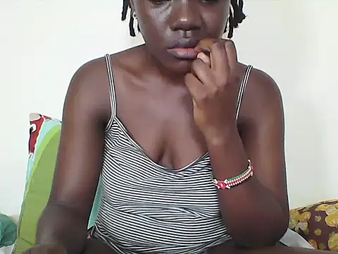 Snapshot of Ebony_Sweetcandy chatting on 19, 6, 2026 Ebony Sweetcandy online show from 19, 6, 2026