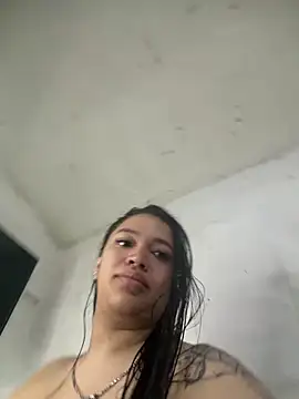 Snapshot of GemaGranadoss chatting on 6, 6, 2026 GemaGranadoss online show from 6, 6, 2026