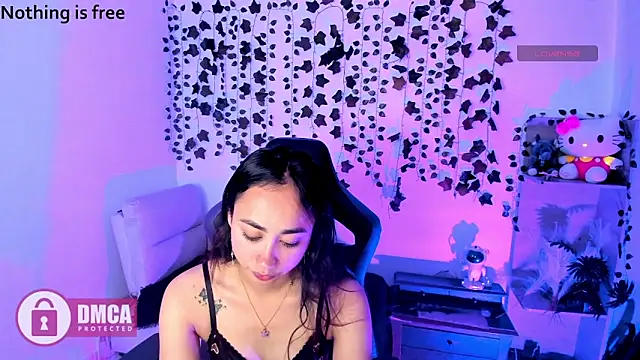 Snapshot of Alana_Pherson chatting on 8, 5, 2026 Alana Pherson online show from 8, 5, 2026