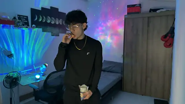 Kisan Smith online show from 21, 10, 2025