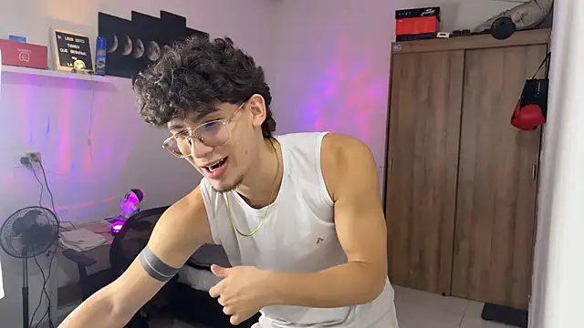 Kisan Smith online show from 15, 11, 2025