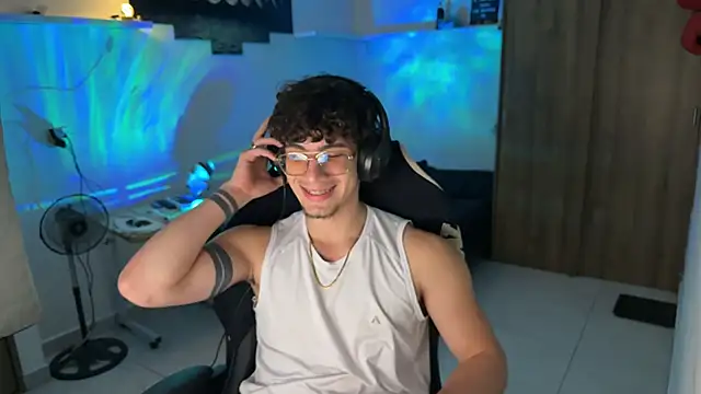 Kisan Smith online show from 12, 2, 2026