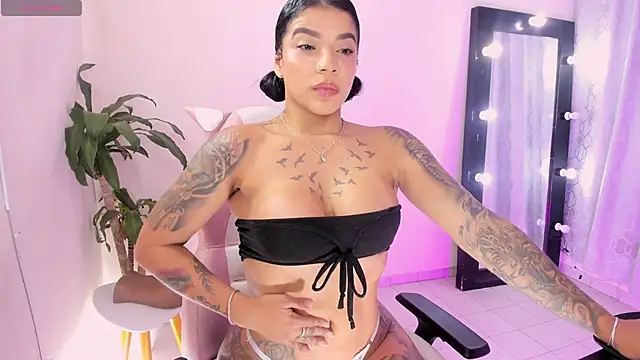 EmmaRusellx online show from 29, 5, 2026