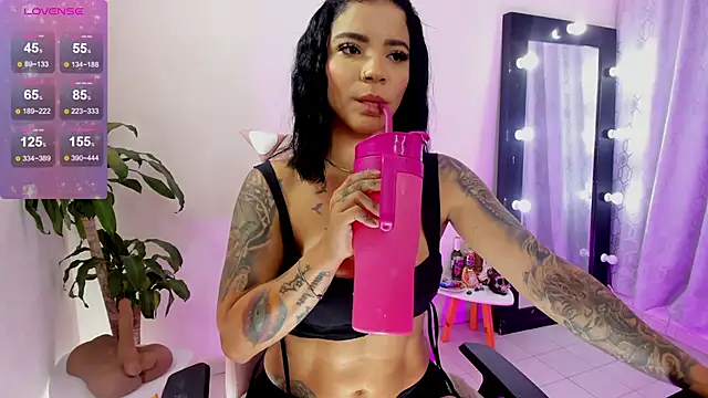 EmmaRusellx online show from 16, 3, 2026