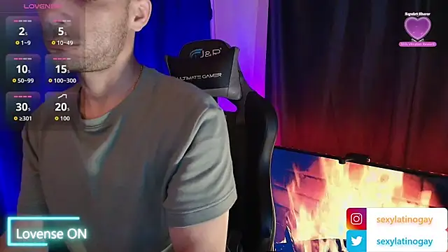 sexyboycolombi4 online show from 27, 3, 2026