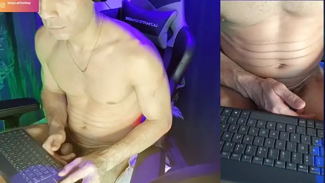 sexyboycolombi4 online show from 18, 3, 2025
