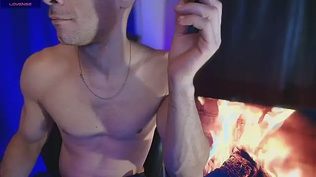 Snapshot of sexyboycolombi4 chatting on 1, 7, 2026 sexyboycolombi4 online show from 1, 7, 2026