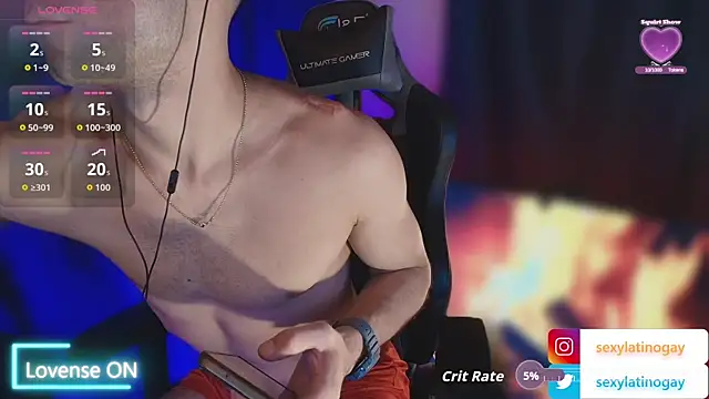 sexyboycolombi4 online show from 14, 4, 2026