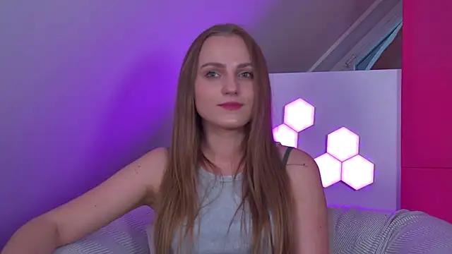 Snapshot of MelissaMelrey chatting on 11, 5, 2026 MelissaMelrey online show from 11, 5, 2026