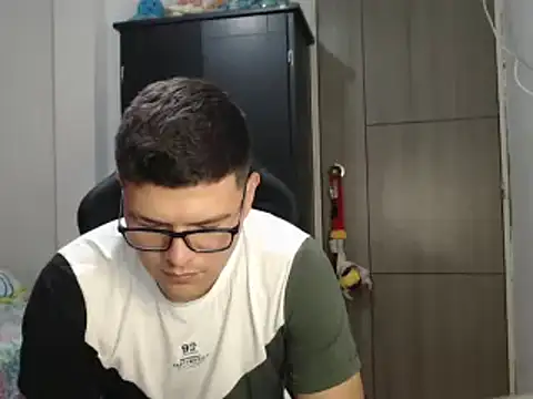 Plug Control online show from 4, 3, 2025