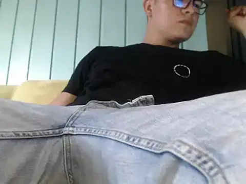 Plug Control online show from 27, 3, 2026