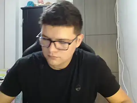 Plug Control online show from 28, 2, 2025