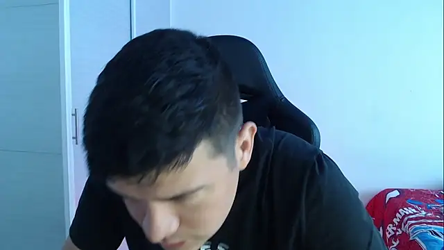 Plug Control online show from 9, 9, 2025