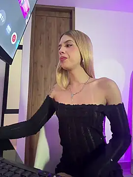Courtney gonet online show from 18, 7, 2026