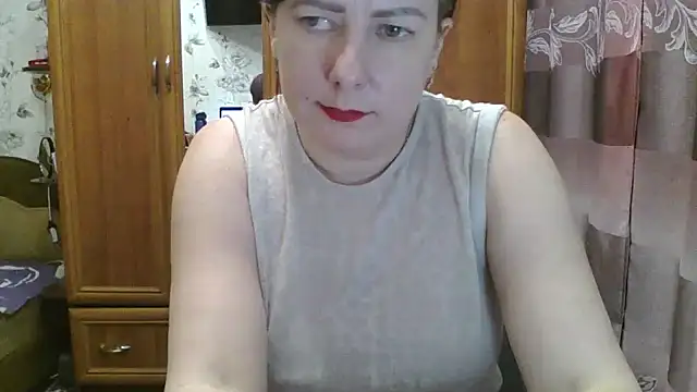 Snapshot of SophieNightAh chatting on 1, 2, 2025 SophieNightAh online show from 1, 2, 2025