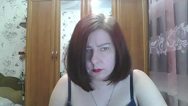 Snapshot of SophieNightAh chatting on 20, 2, 2025 SophieNightAh online show from 20, 2, 2025