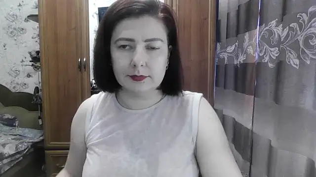 Snapshot of SophieNightAh chatting on 14, 9, 2025 SophieNightAh online show from 14, 9, 2025