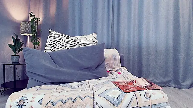 Snapshot of Meowroslava chatting on 11, 5, 2026 Meowroslava online show from 11, 5, 2026