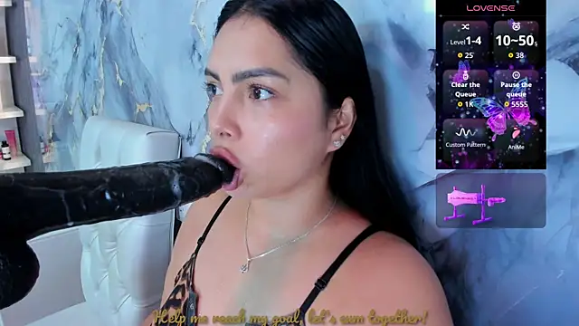 Snapshot of evelinn_belen chatting on 25, 6, 2026 evelinn belen online show from 25, 6, 2026