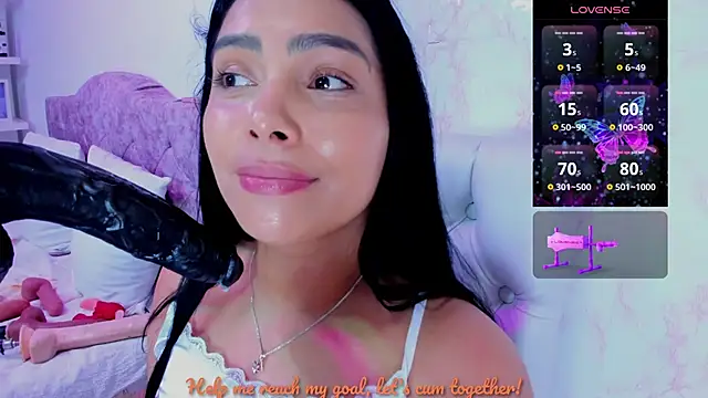 Snapshot of evelinn_belen chatting on 18, 6, 2026 evelinn belen online show from 18, 6, 2026