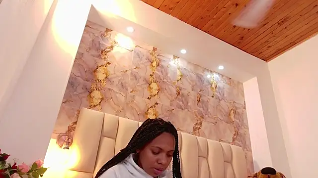 lia mariana online show from 15, 11, 2025