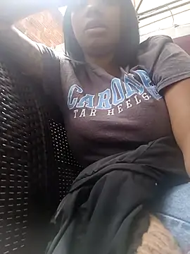 lia mariana online show from 18, 2, 2026