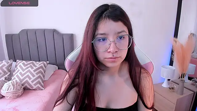 Snapshot of Amy_joones chatting on 26, 4, 2026 Amy joones online show from 26, 4, 2026