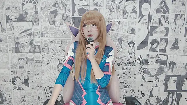 Snapshot of Miahparker chatting on 16, 11, 2025 Miahparker online show from 16, 11, 2025