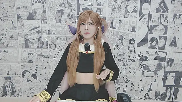 Snapshot of Miahparker chatting on 23, 10, 2025 Miahparker online show from 23, 10, 2025