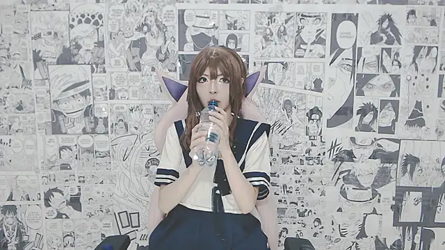 Snapshot of Miahparker chatting on 9, 10, 2025 Miahparker online show from 9, 10, 2025