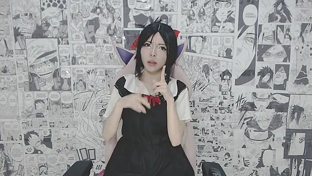 Snapshot of Miahparker chatting on 6, 11, 2025 Miahparker online show from 6, 11, 2025