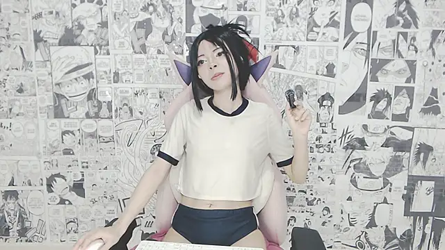 Snapshot of Miahparker chatting on 20, 10, 2025 Miahparker online show from 20, 10, 2025